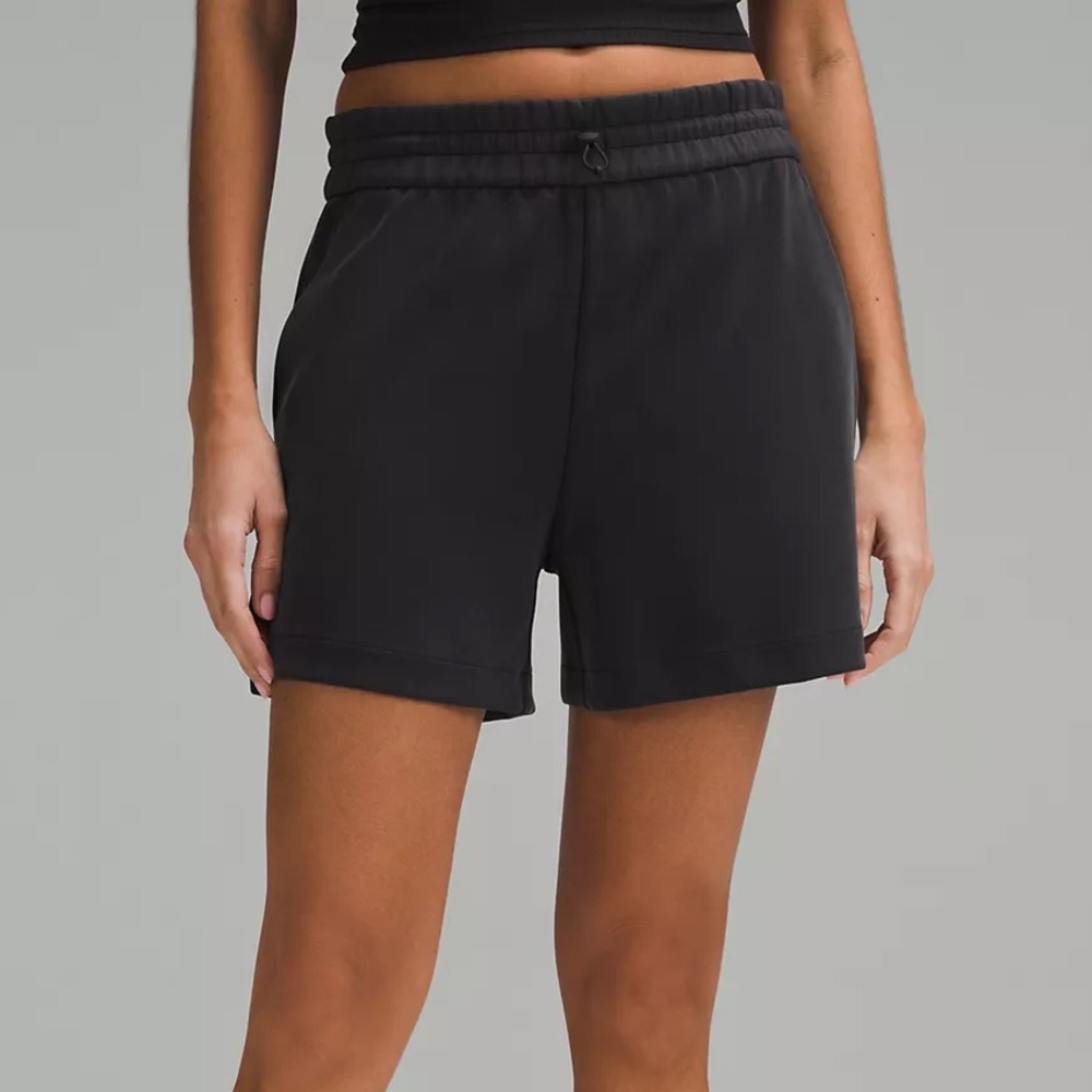 Lululemon Softstreme High-Rise Short 2
